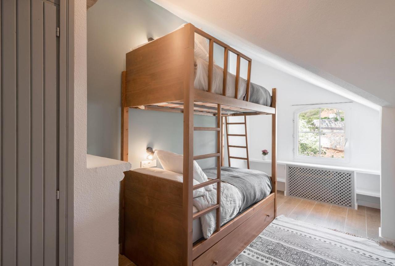Beautifully Renovated 4 Bedroom Apt + Kid'S Room Сиера Невада Екстериор снимка