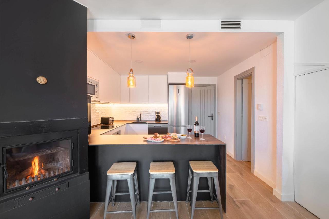Beautifully Renovated 4 Bedroom Apt + Kid'S Room Сиера Невада Екстериор снимка